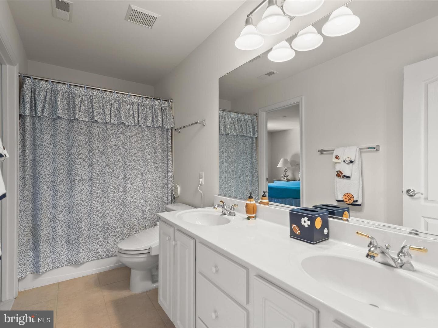 13587 Julia Manor Way photo 43
