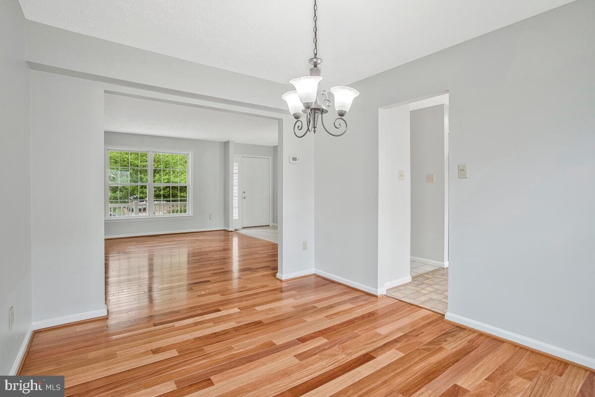 6483 Sedgwick Street photo 11