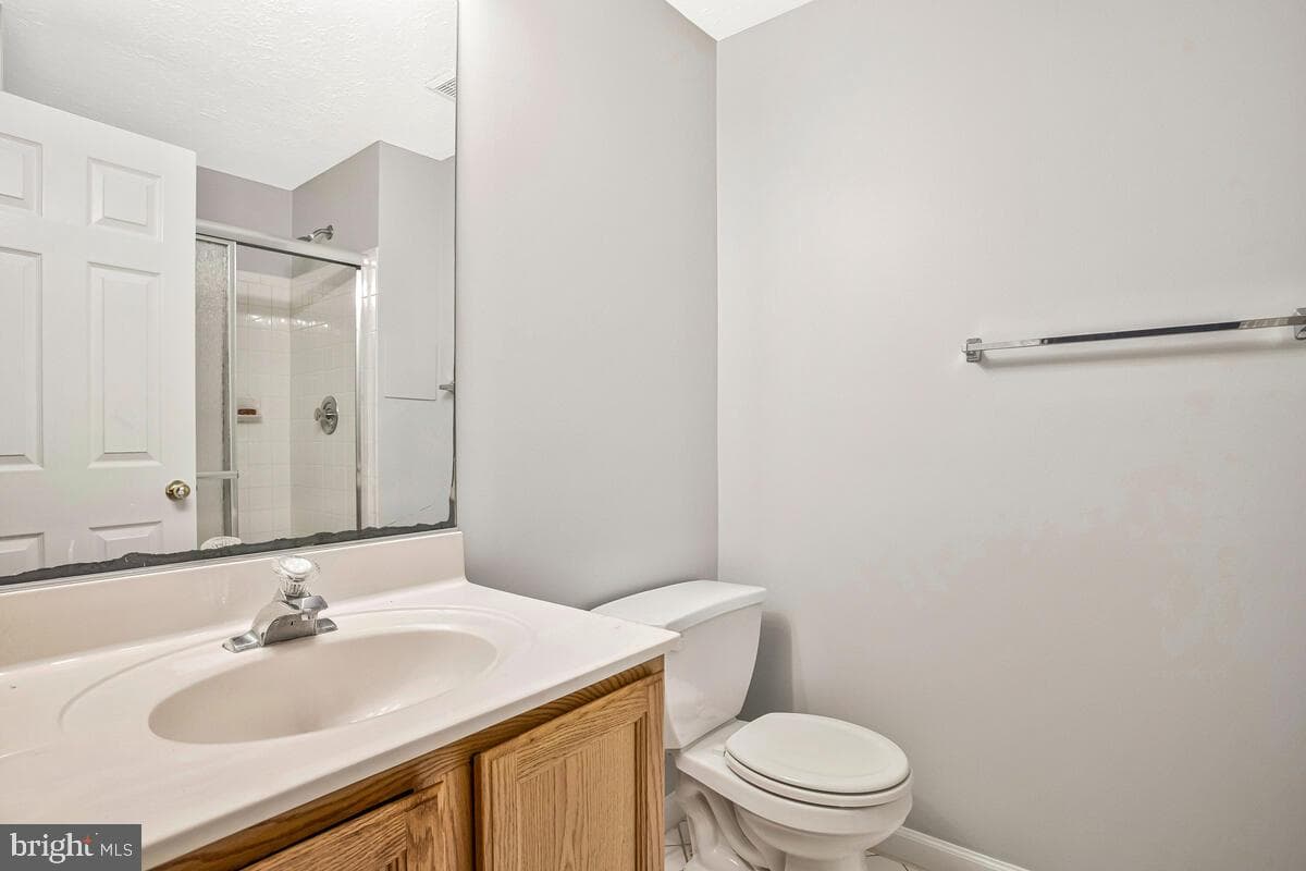6483 Sedgwick Street photo 35