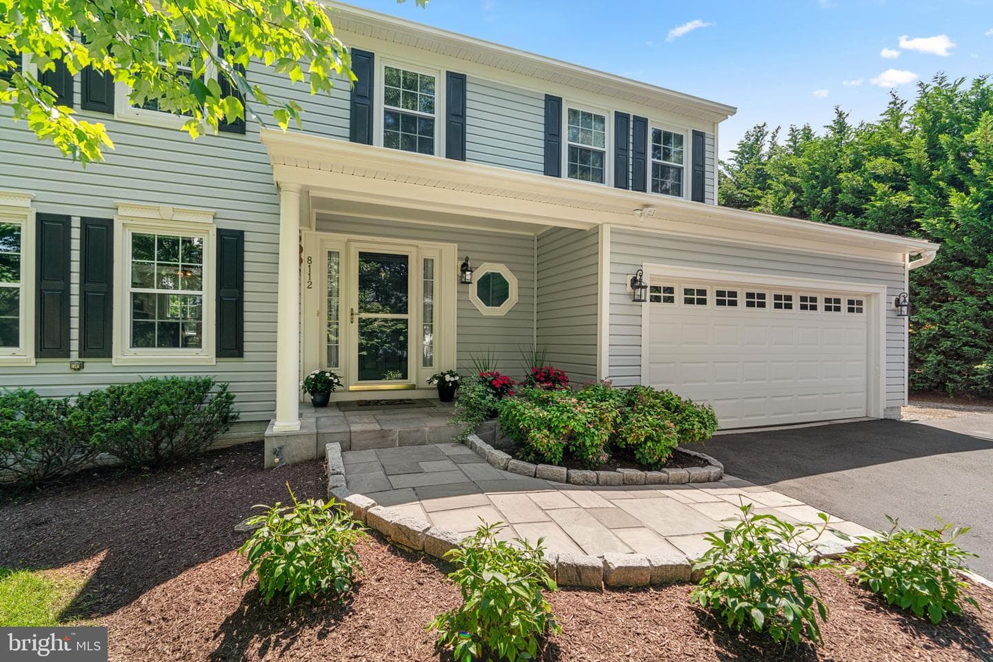 8112 Elsies Way photo 2