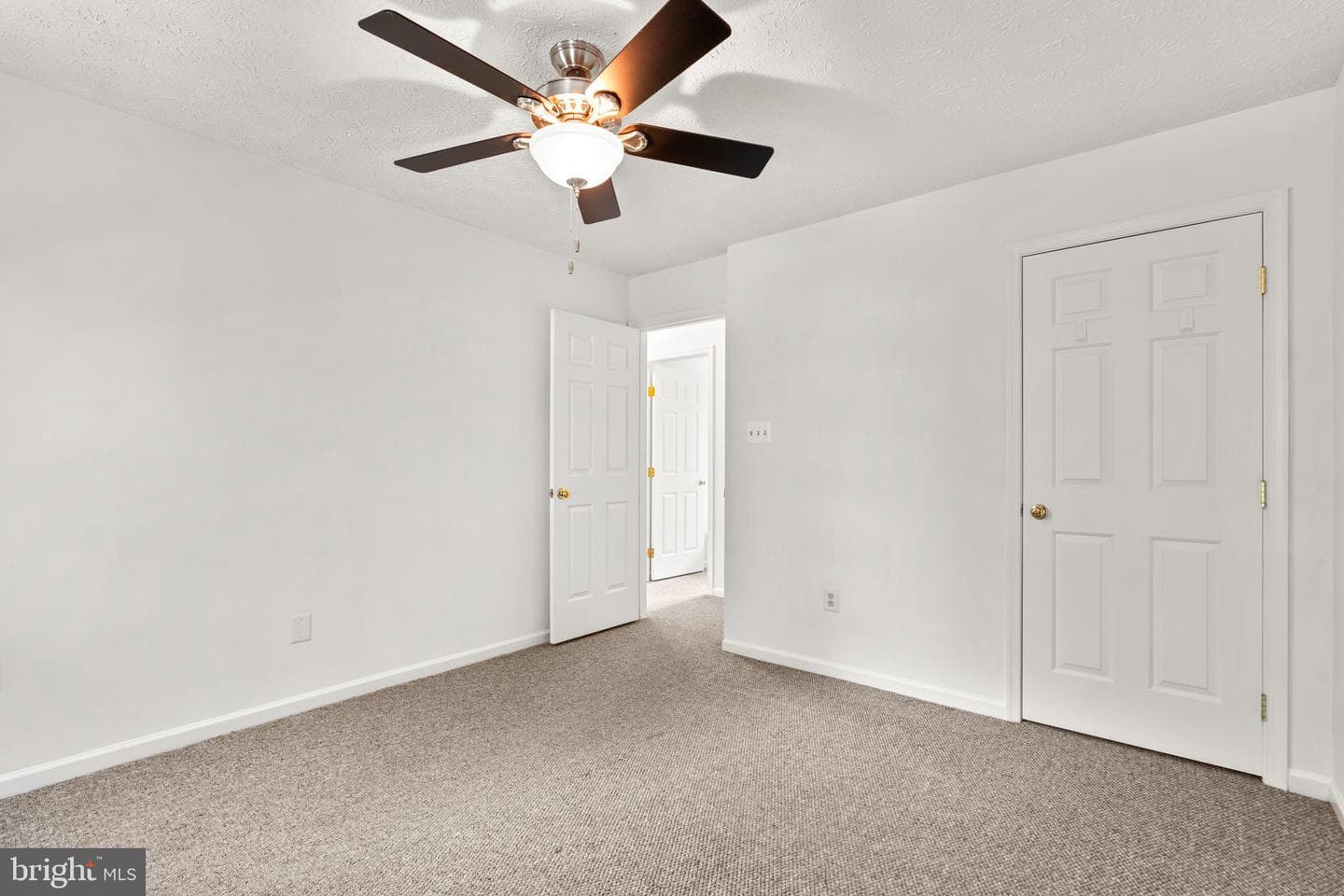 8112 Elsies Way photo 27