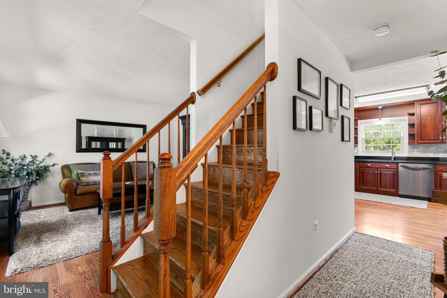 8112 Elsies Way photo 5