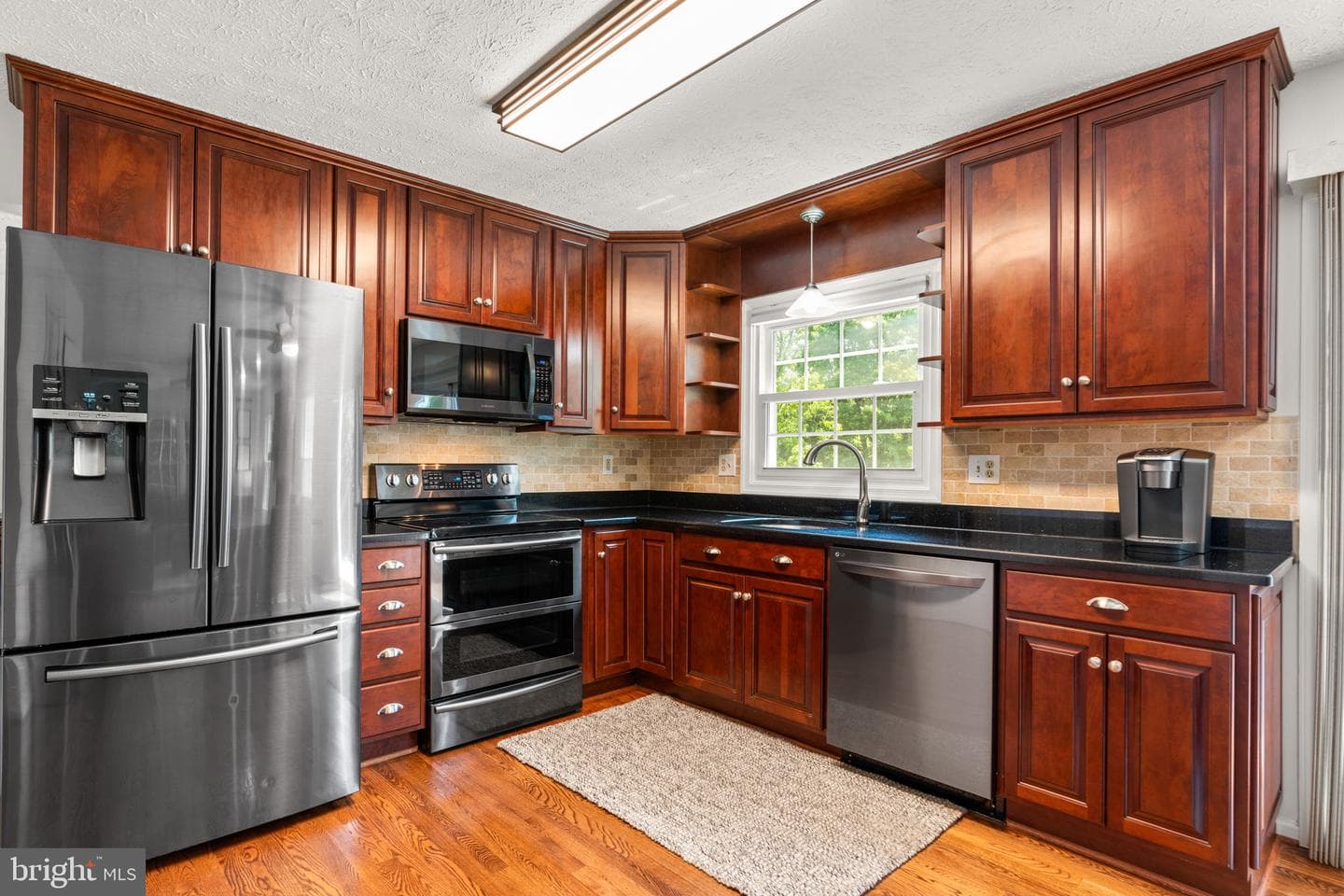 8112 Elsies Way photo 7