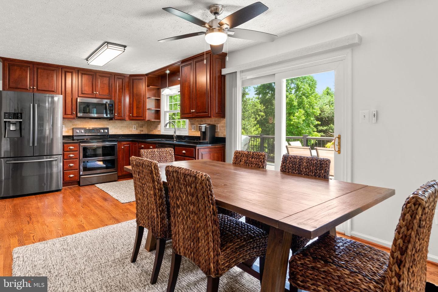 8112 Elsies Way photo 8