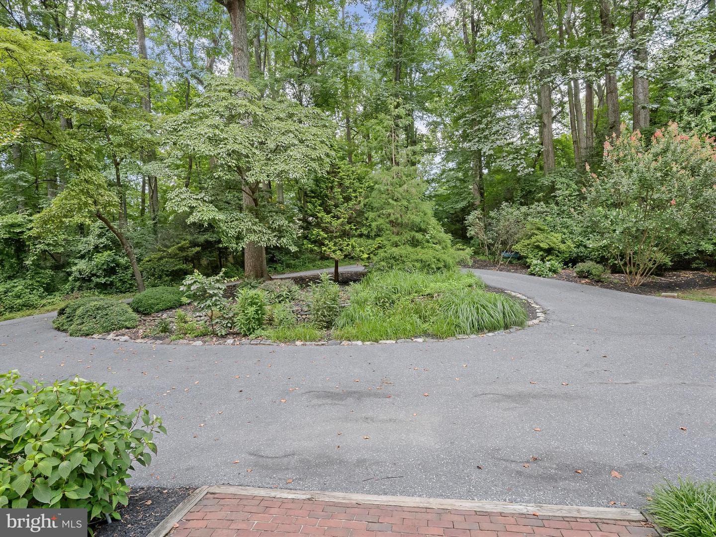 3633 Cameron Court photo 11
