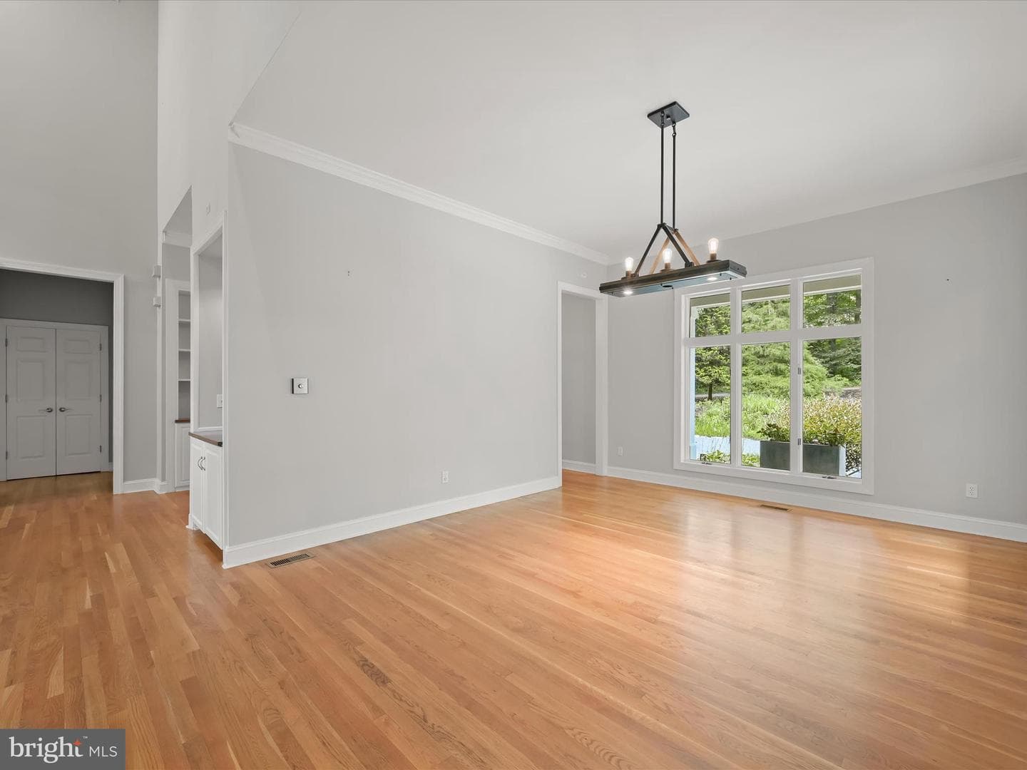 3633 Cameron Court photo 24
