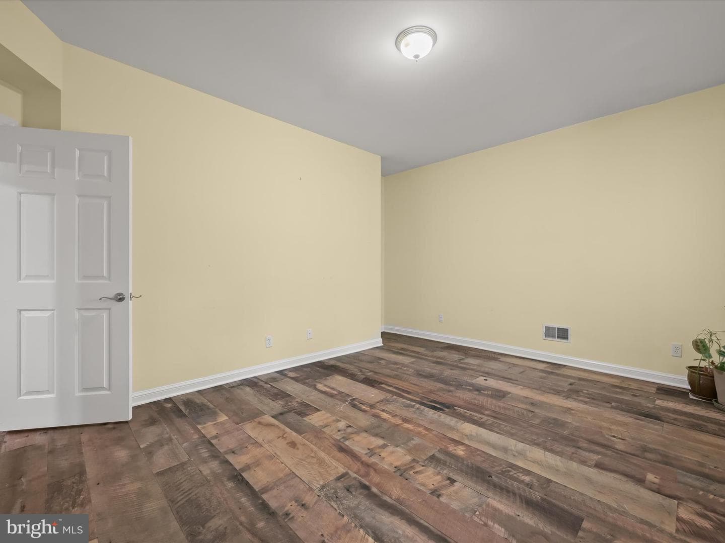 3633 Cameron Court photo 77