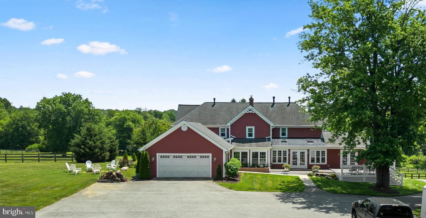 3574 Sharp Road photo 3