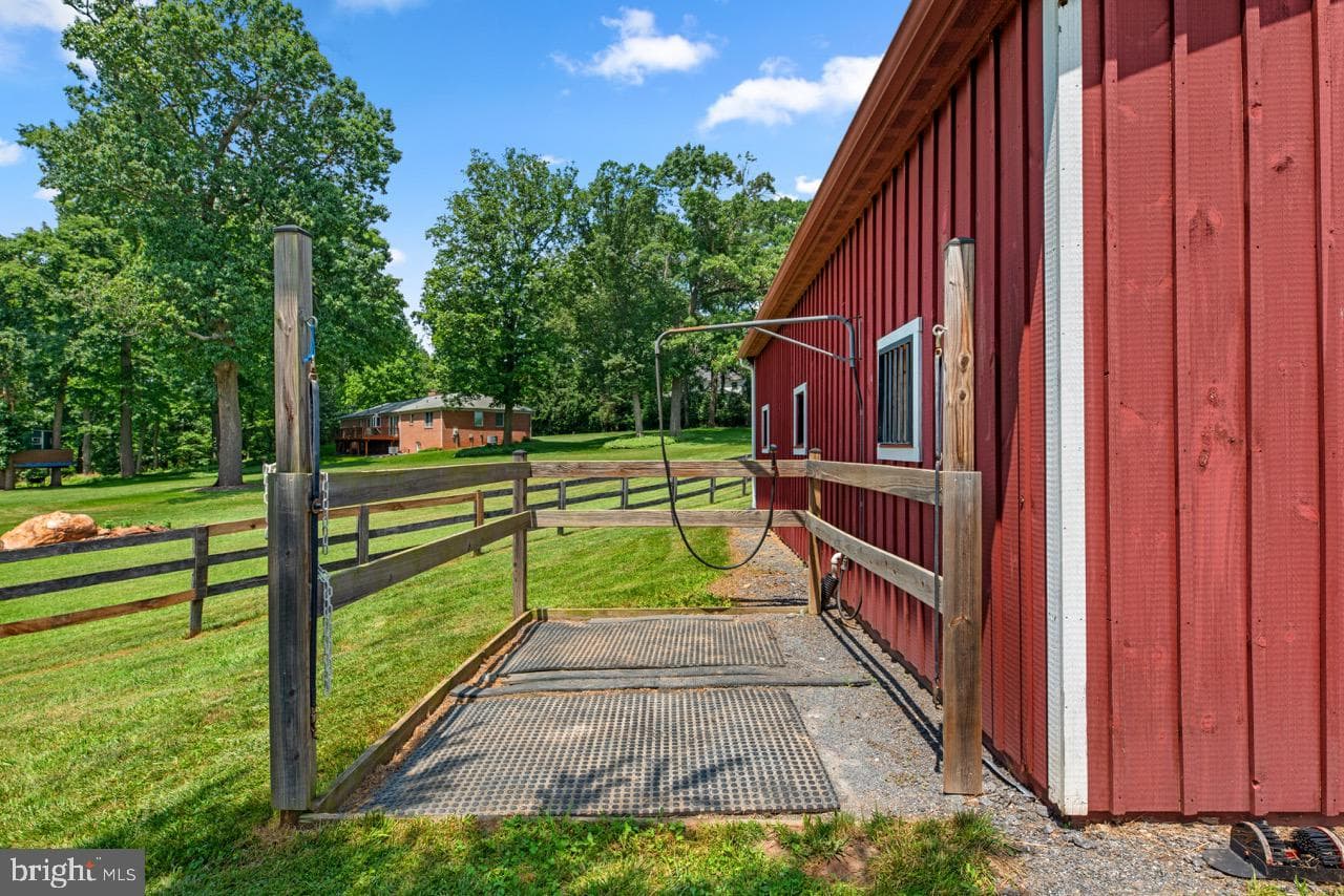 3574 Sharp Road photo 50
