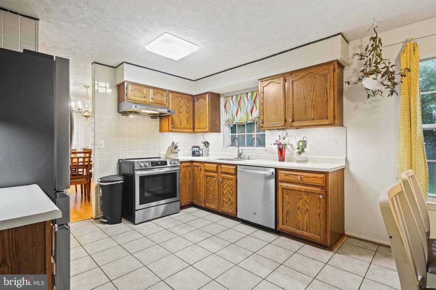 9083 Manorwood Road photo 10