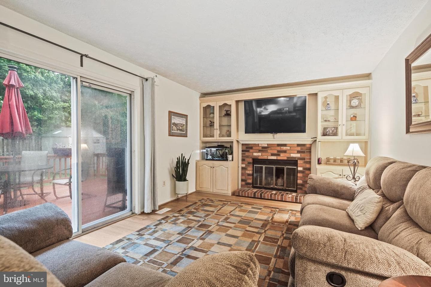 9083 Manorwood Road photo 13