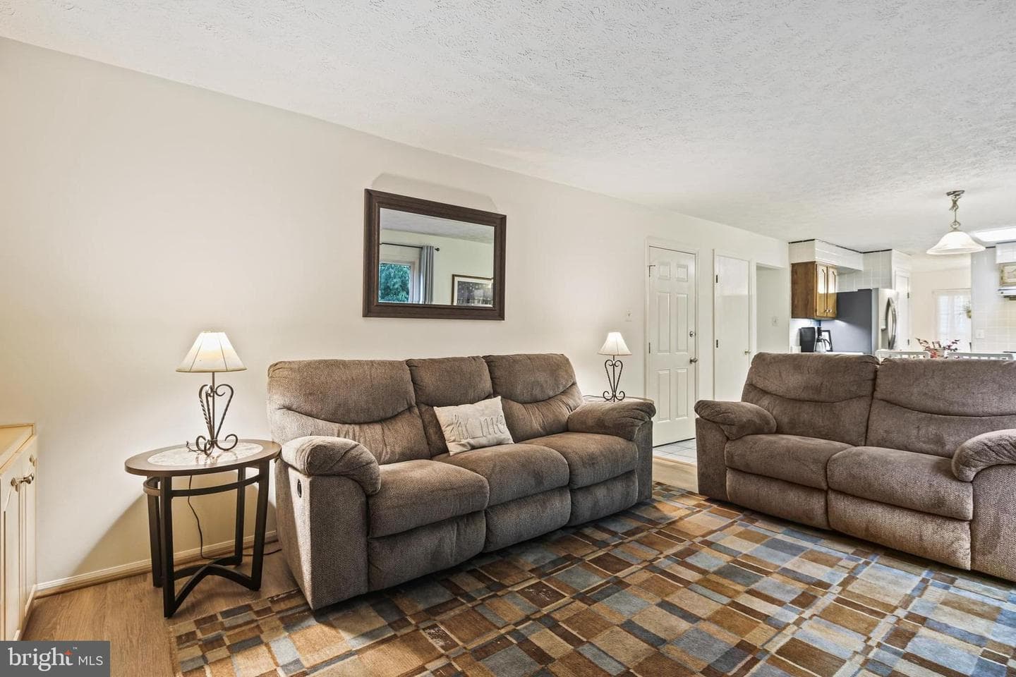 9083 Manorwood Road photo 14
