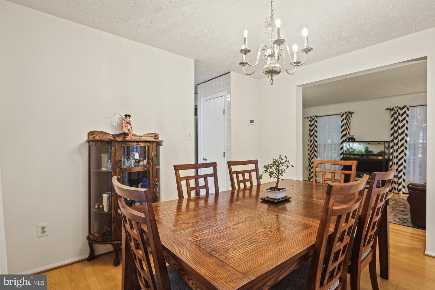 9083 Manorwood Road photo 16