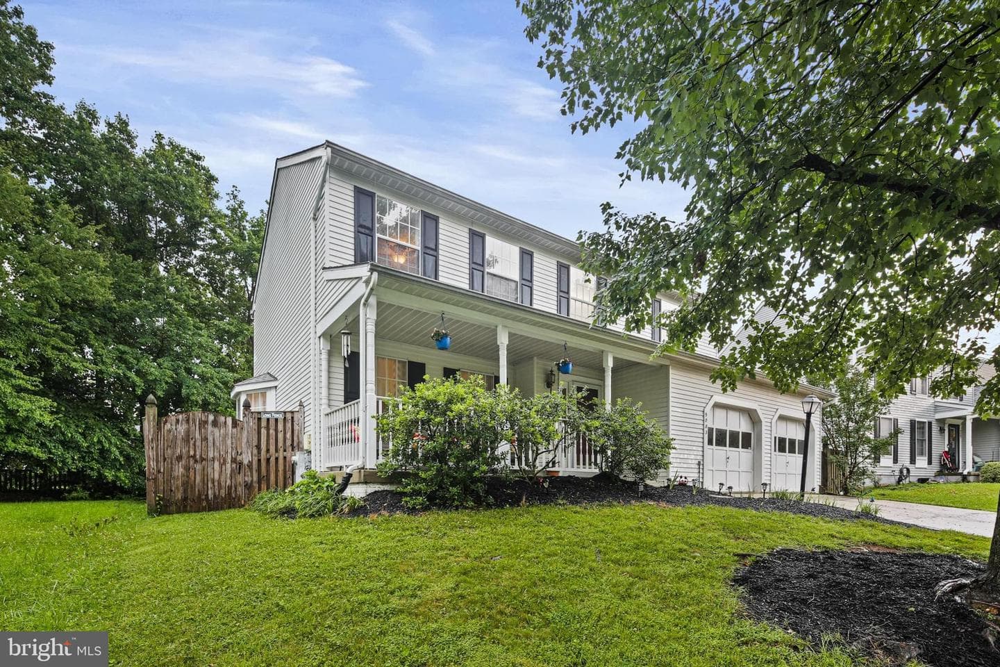 9083 Manorwood Road photo 2