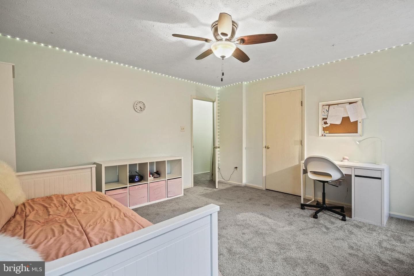 9083 Manorwood Road photo 21