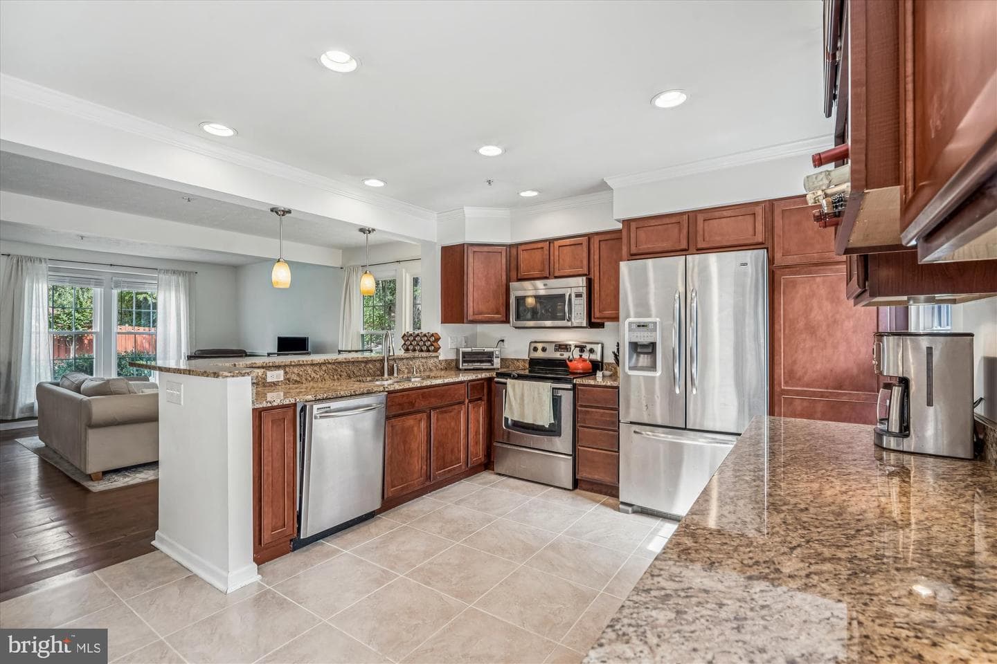 6641 Cambria Terrace photo 10