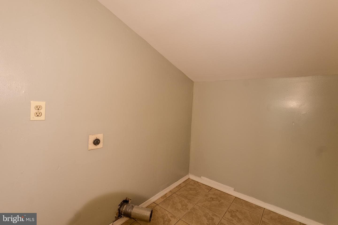 9532 Wandering Way photo 33