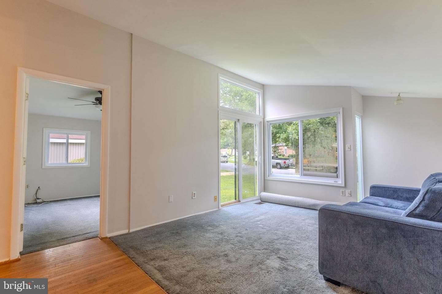 9532 Wandering Way photo 5