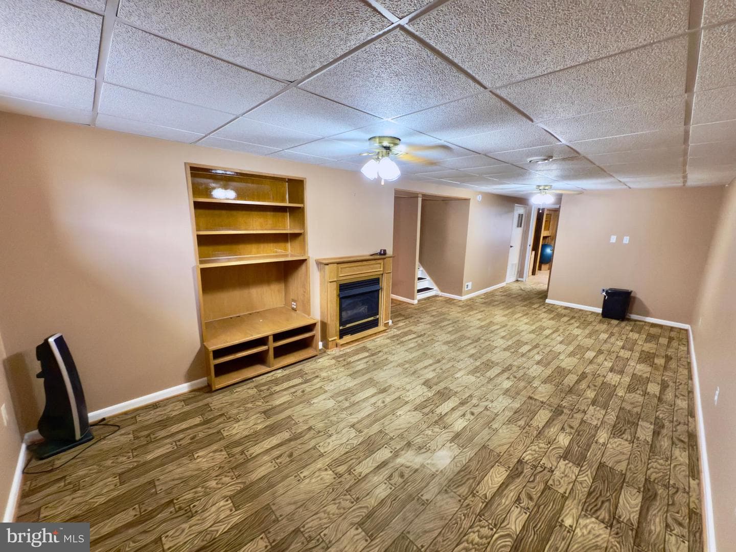 8295 Woodward Street photo 35