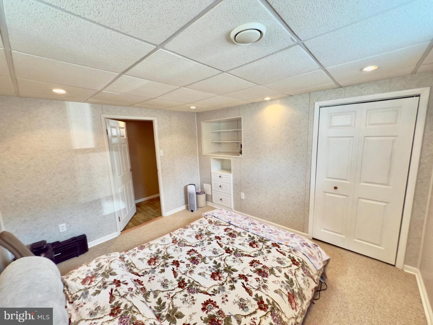 8295 Woodward Street photo 37