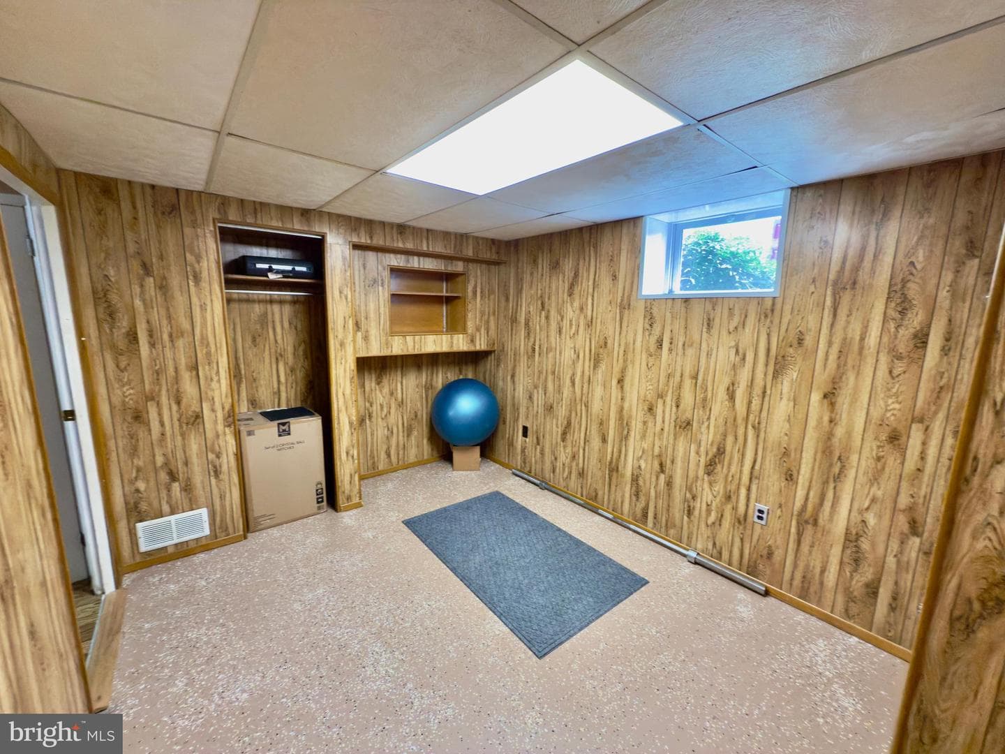 8295 Woodward Street photo 39