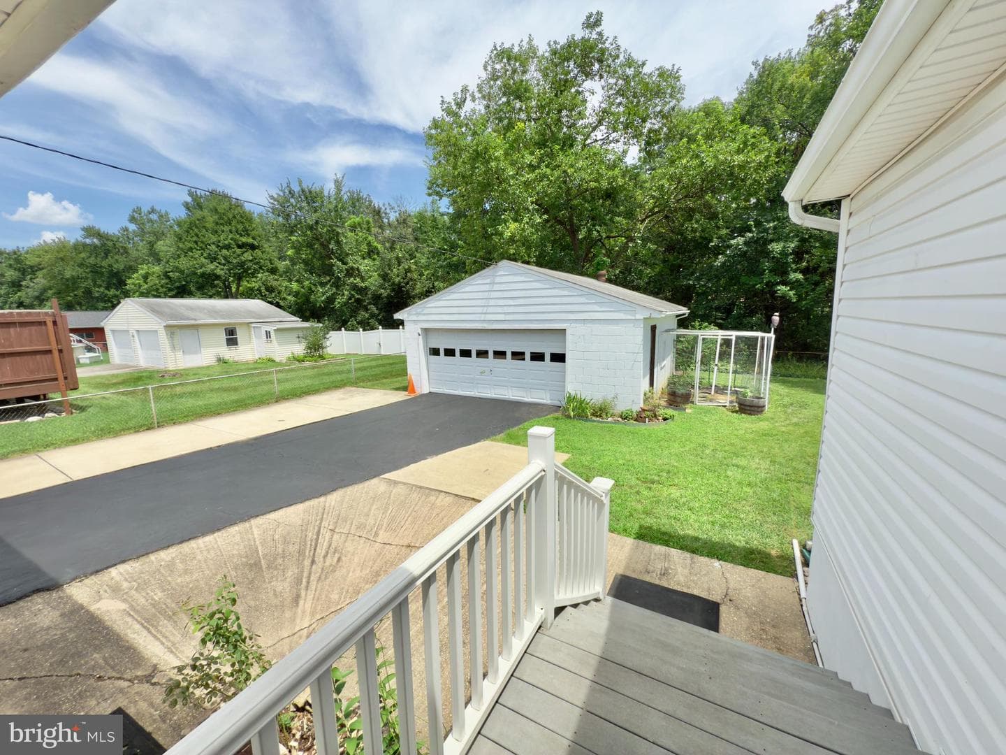 8295 Woodward Street photo 45