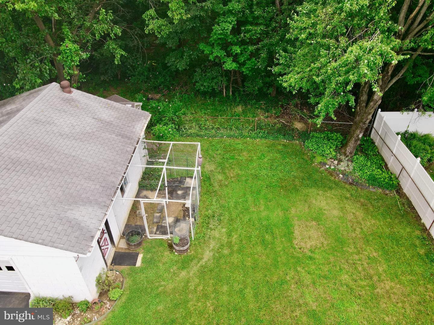 8295 Woodward Street photo 46
