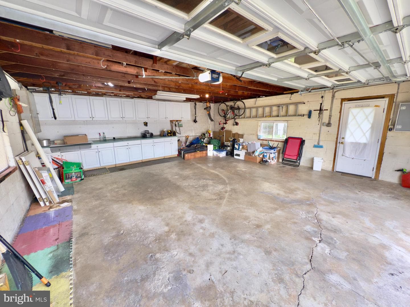 8295 Woodward Street photo 48