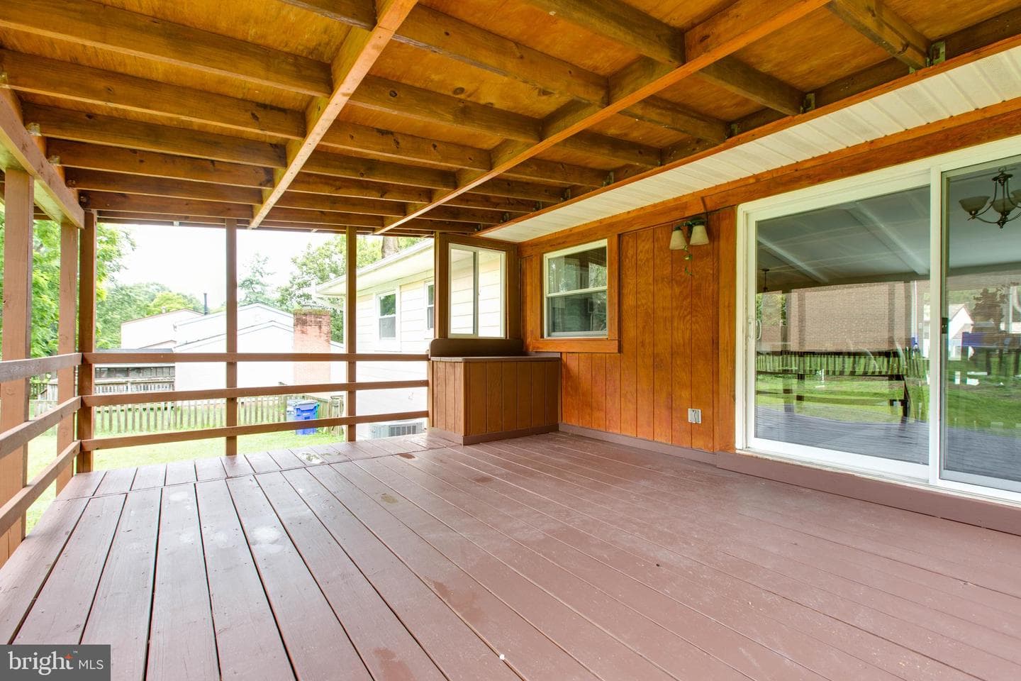5731 Margrave Mews photo 17