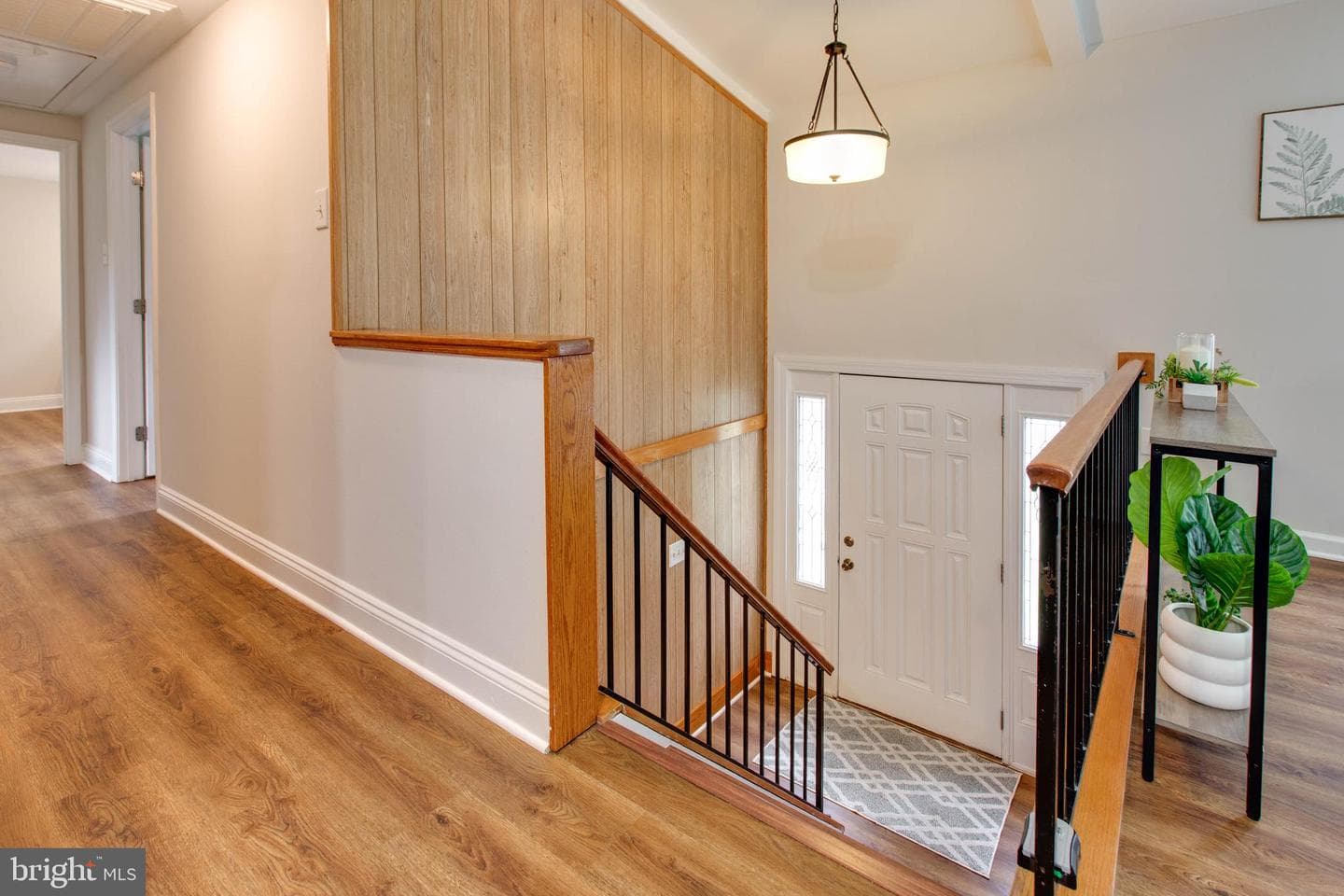 5731 Margrave Mews photo 6