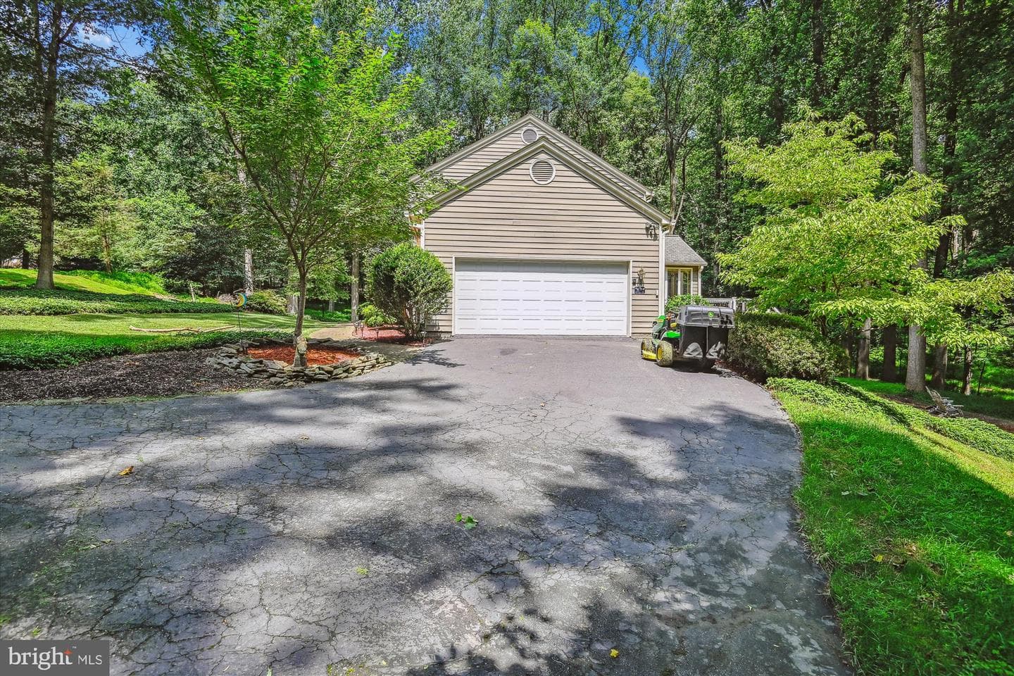 1209 Crystal Ridge Road photo 3