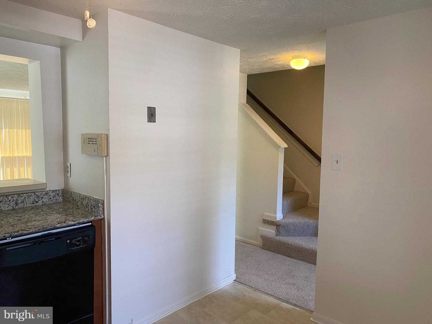 8230 Wellington Place photo 7