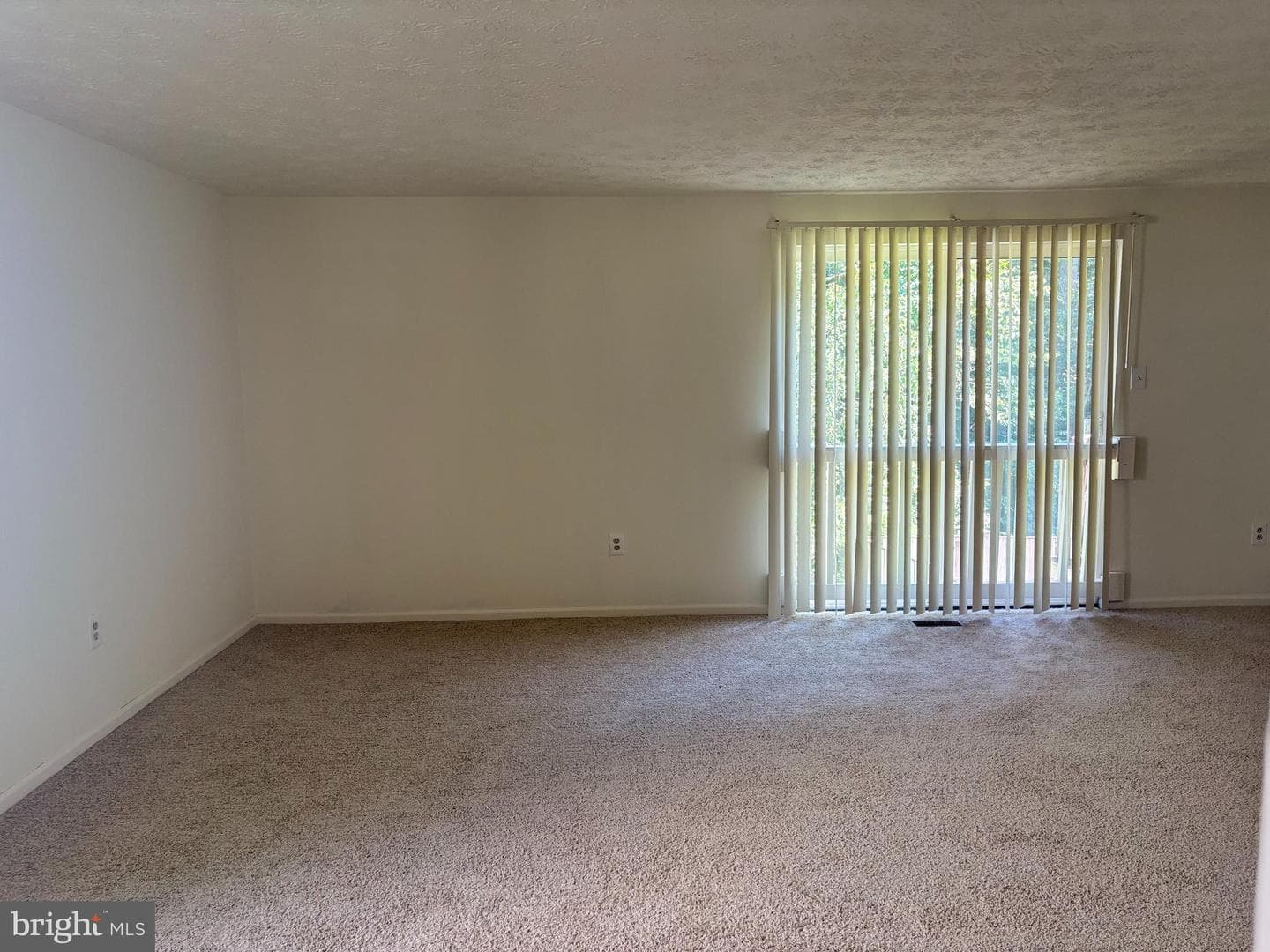 8230 Wellington Place photo 8