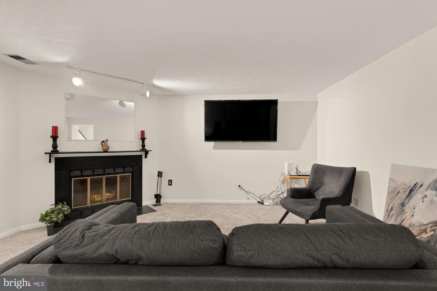 8173 Sheffield Court photo 24