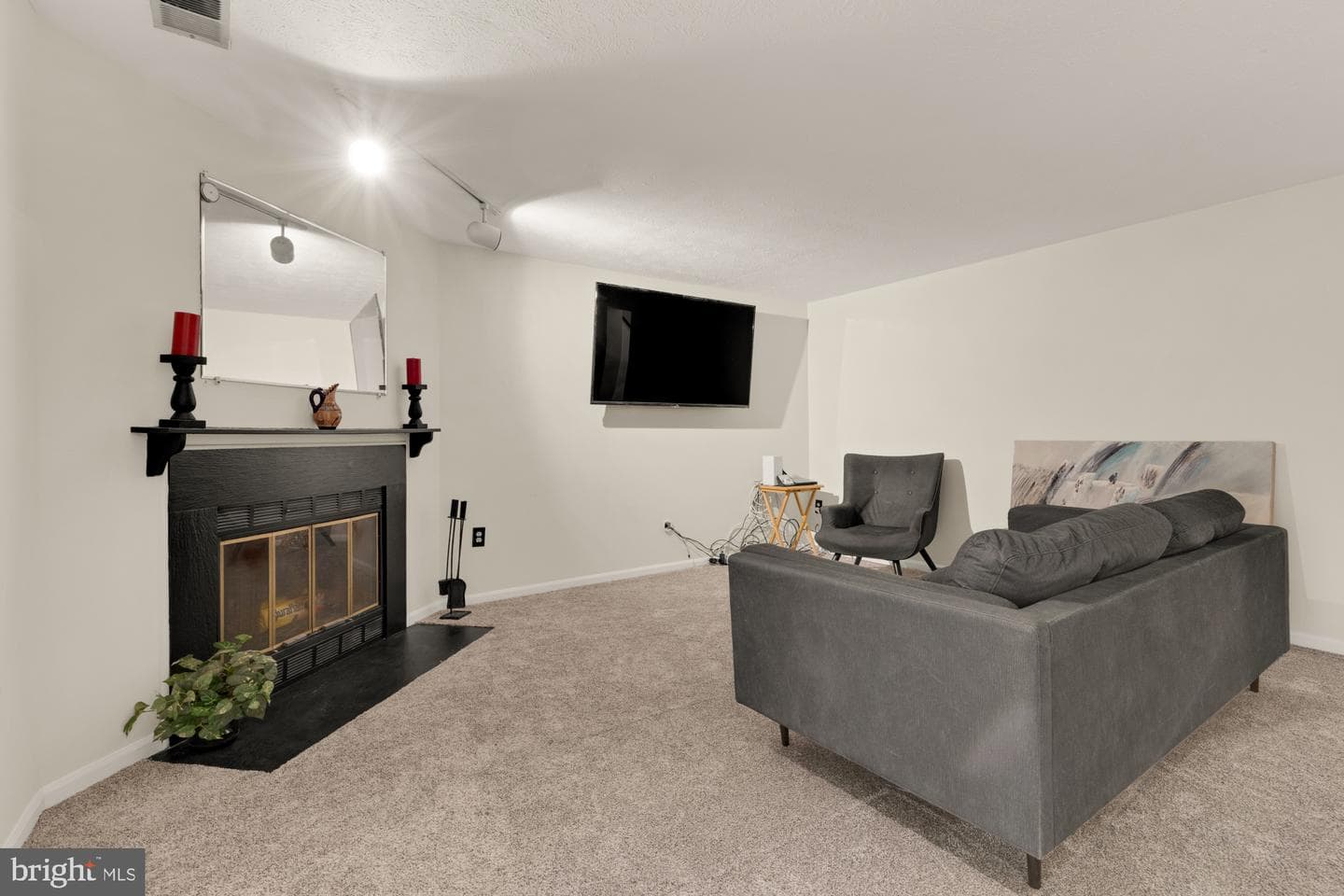 8173 Sheffield Court photo 25