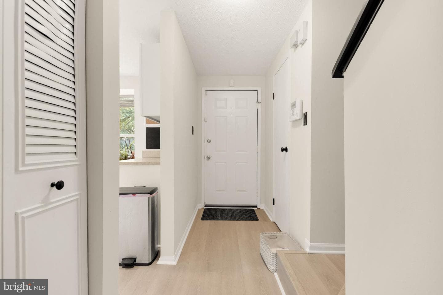 8173 Sheffield Court photo 4