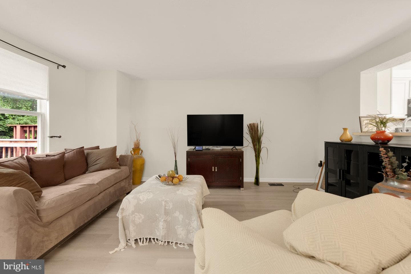 8173 Sheffield Court photo 9