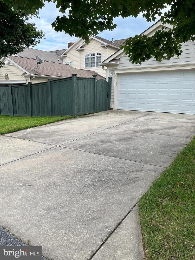 11412 Ellington Street photo 9