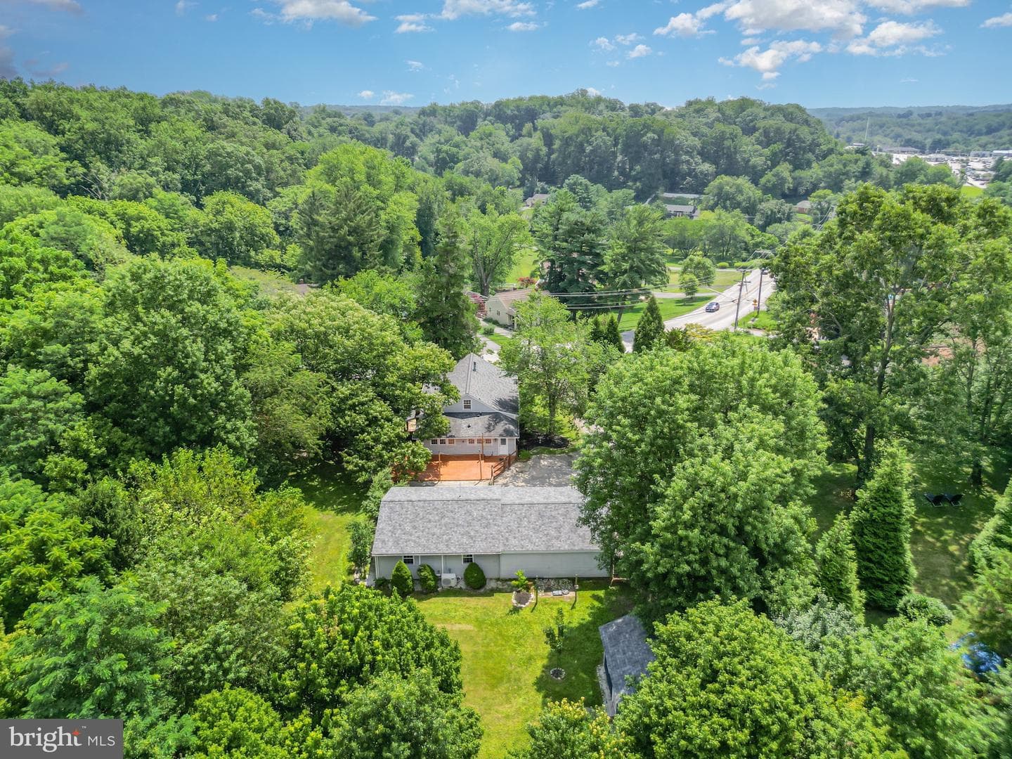 2932 Rogers Avenue photo 10