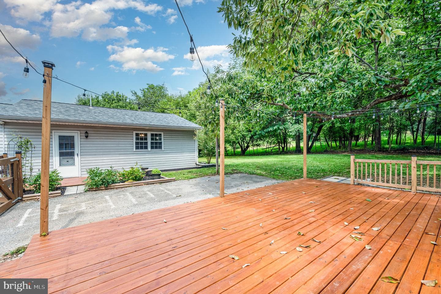 2932 Rogers Avenue photo 4