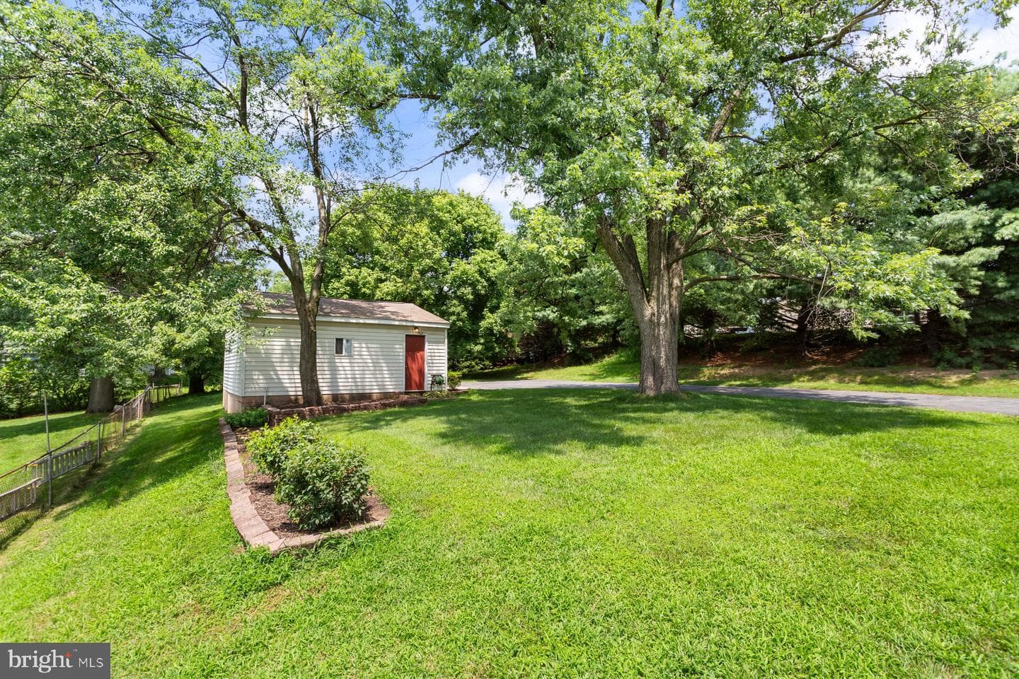 7928 Dorsey Run Road photo 28