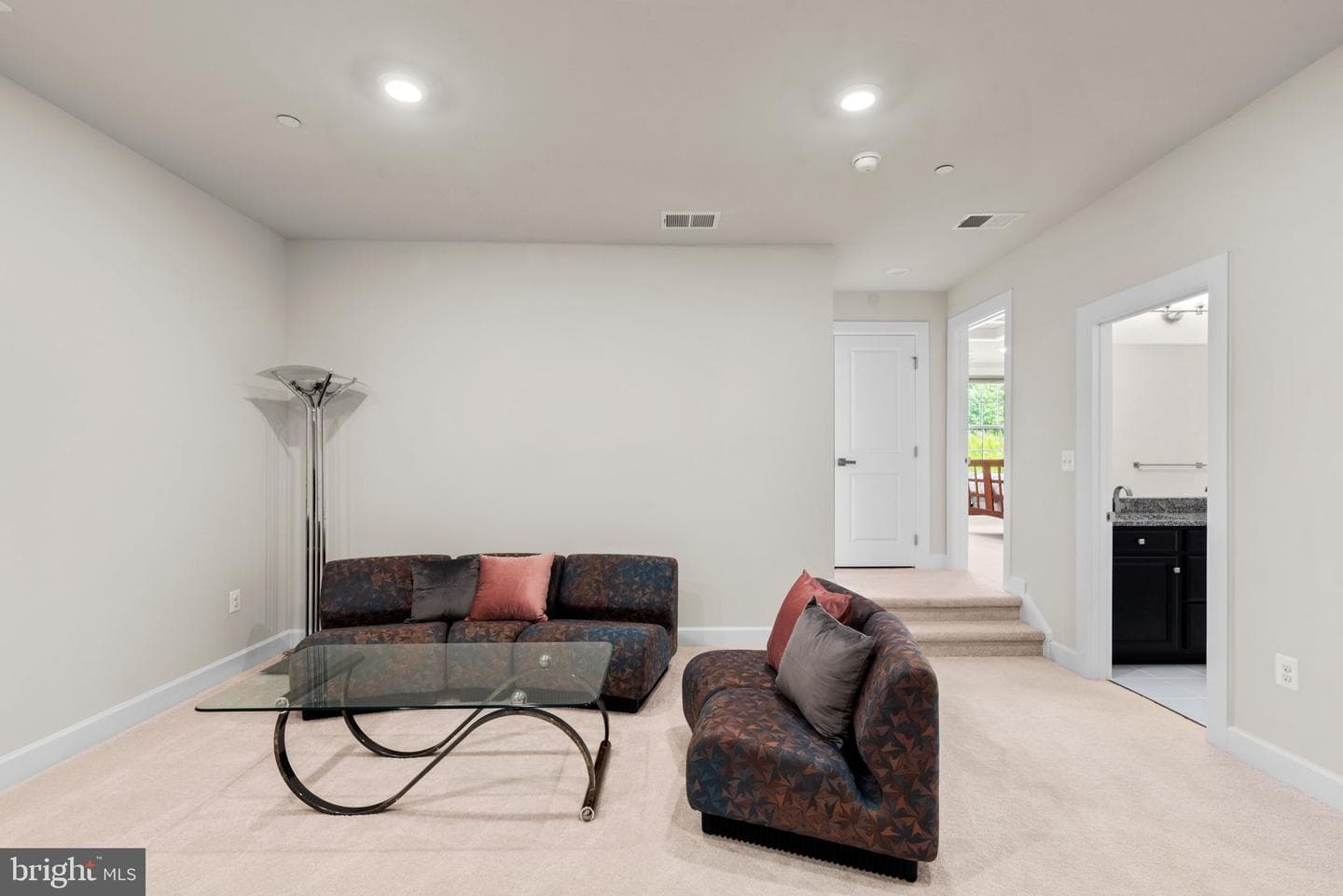 2744 Vardon Lane photo 31