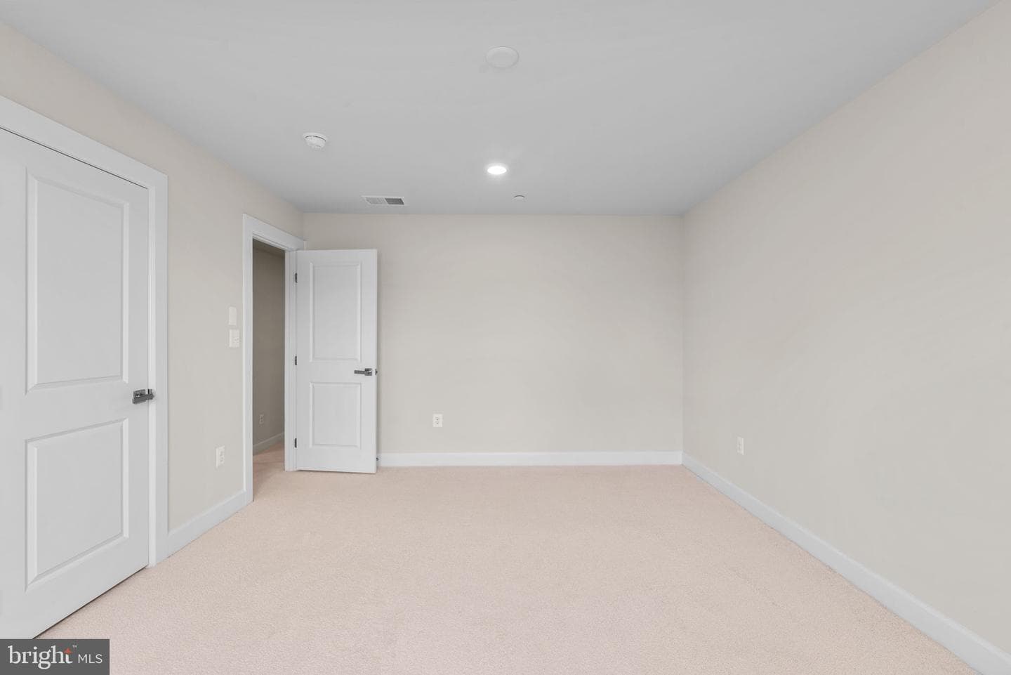 2744 Vardon Lane photo 41