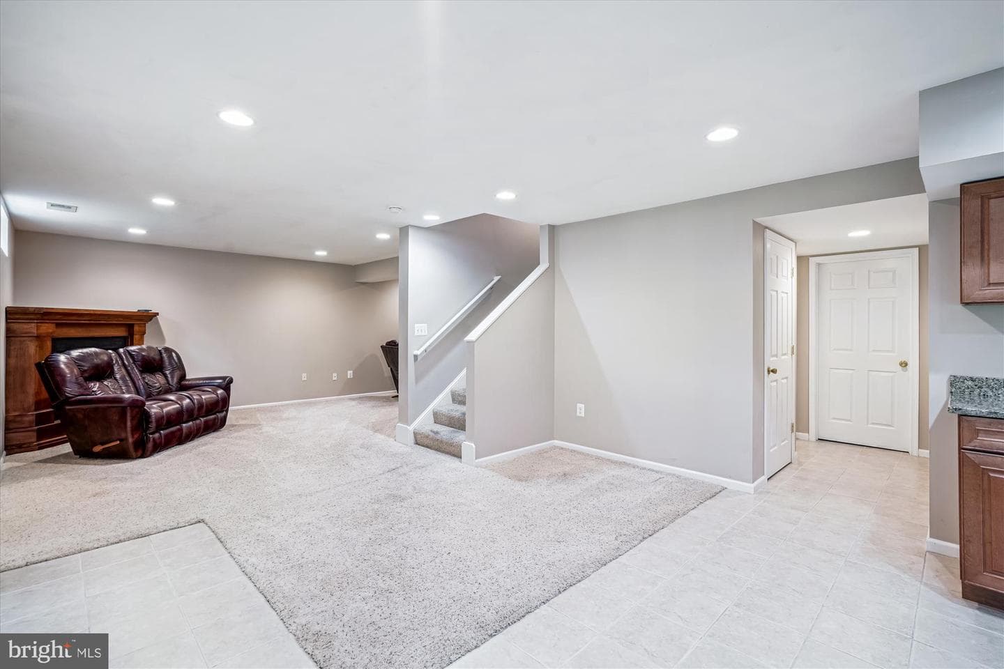 11385 Bishops Gate Lane photo 35