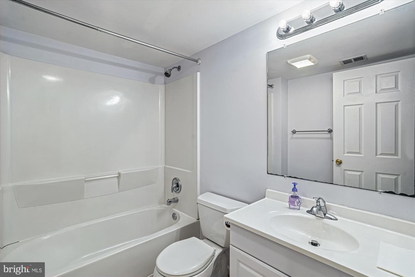 11385 Bishops Gate Lane photo 38