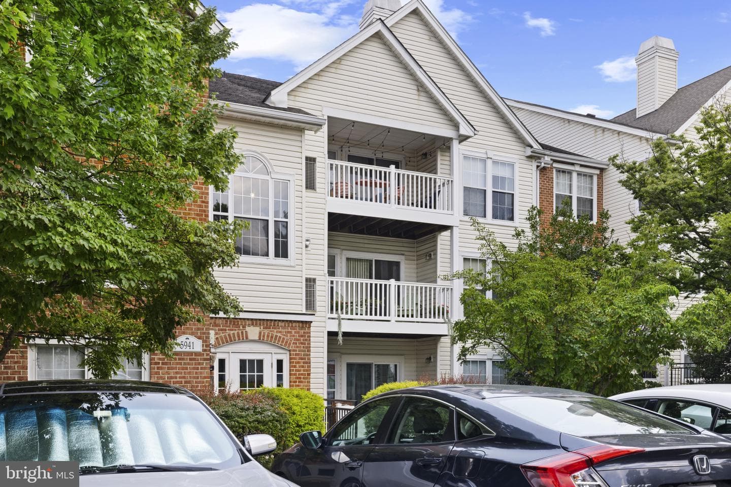 5941 Millrace Court #d-303 photo 2