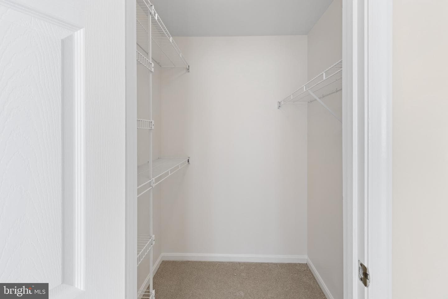 5941 Millrace Court #d-303 photo 23