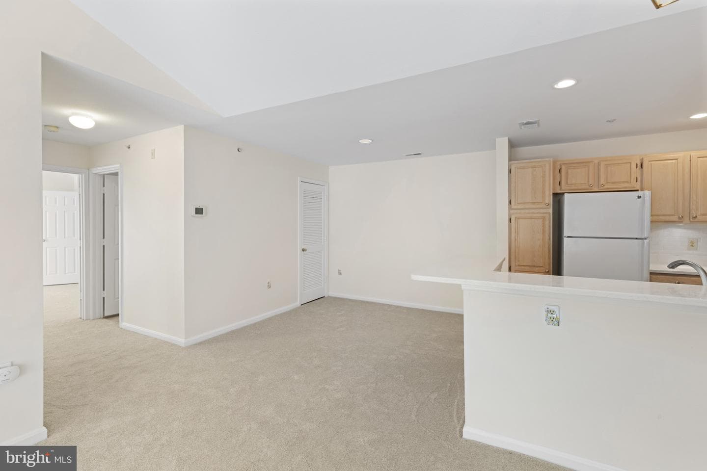 5941 Millrace Court #d-303 photo 9