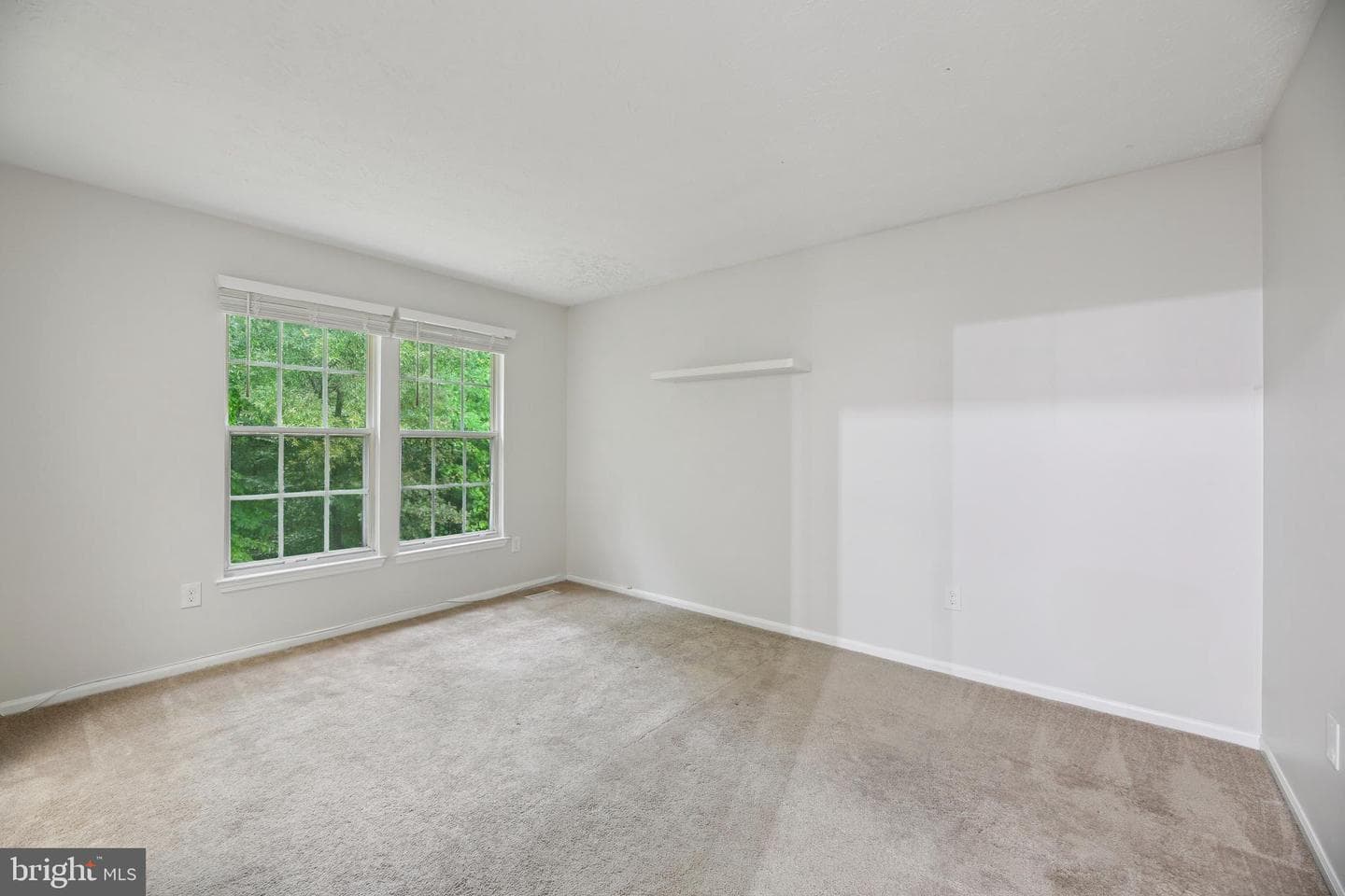 9060 Manorwood Road photo 22