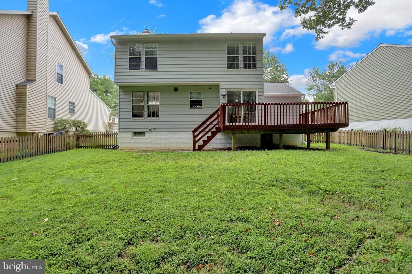 9060 Manorwood Road photo 30